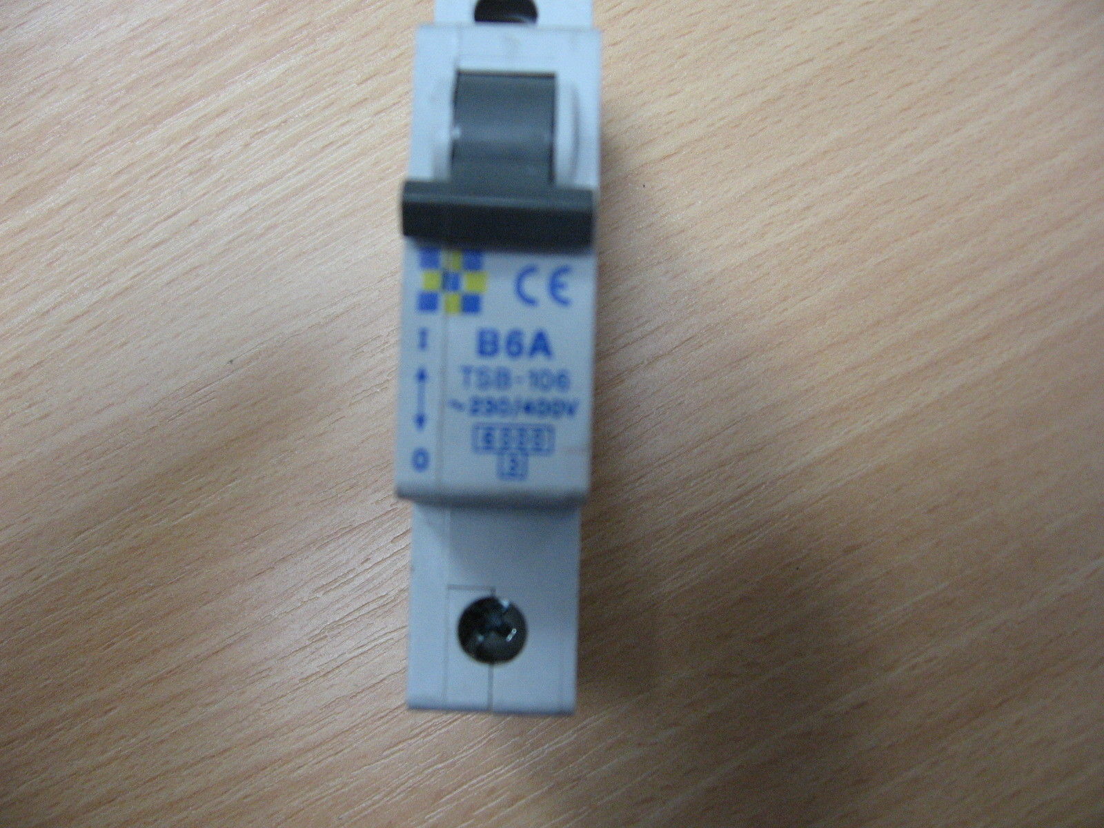 Clipsal tsb-106 6 Amp Typ B MCB Leitungsschutzschalter